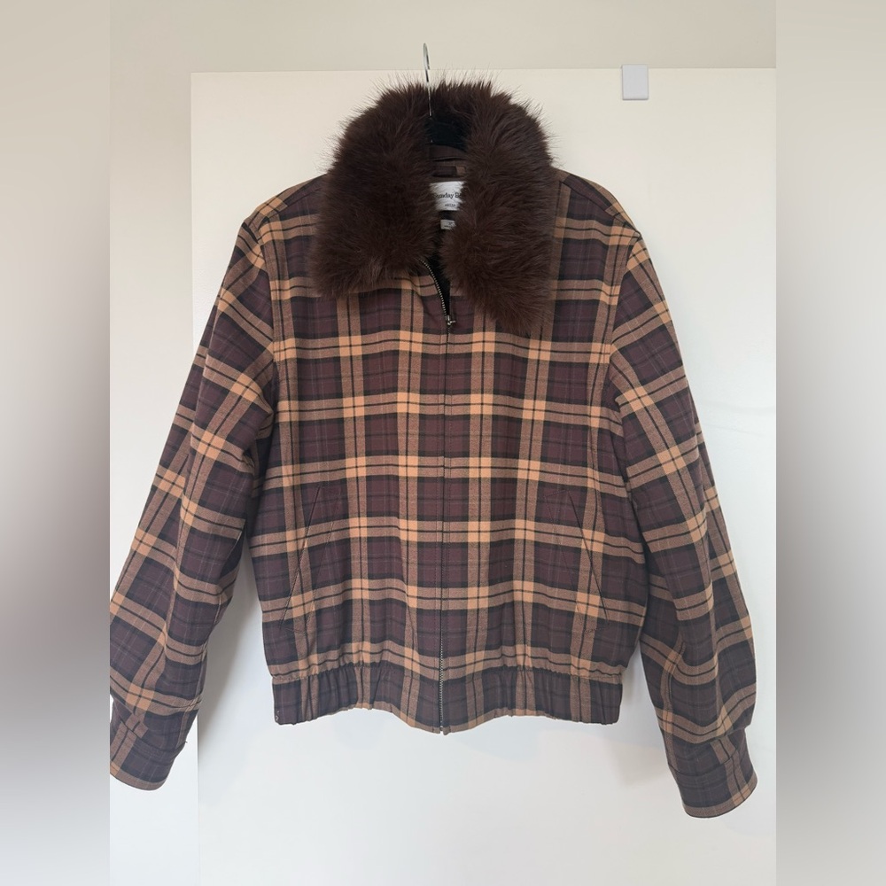 Aritzia brown checkered coat with fur collar-Medium